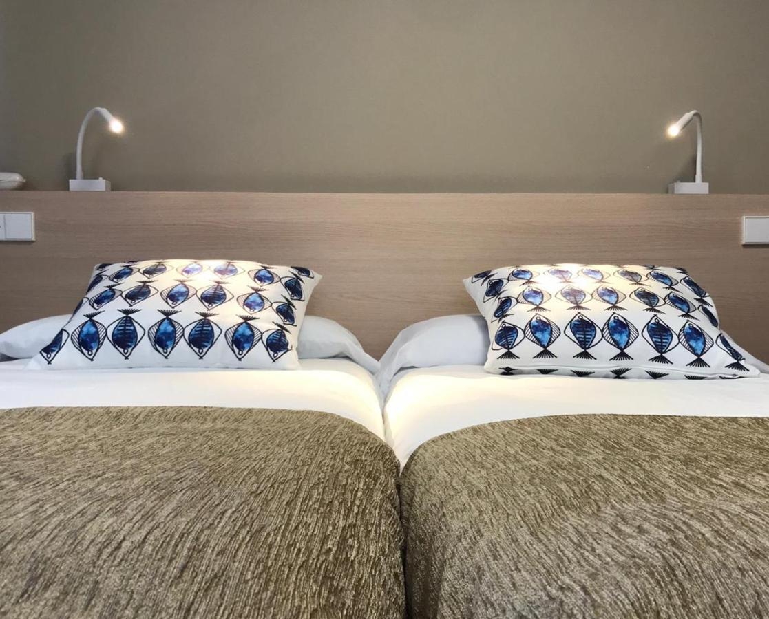 Hotel Baltico 2 Estrellas Luarca Εξωτερικό φωτογραφία
